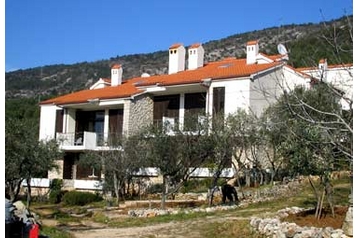 Hrvaška Privát Cres, Eksterier
